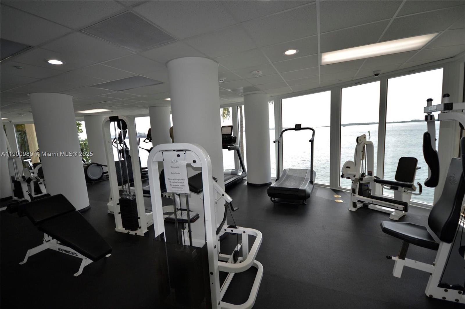 ISOLA CONDO - Residential