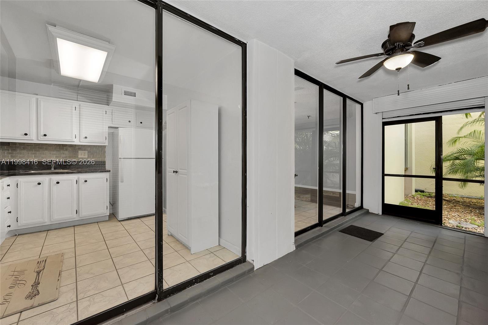 CEDAR GLENN CONDO APTS EA - Residential