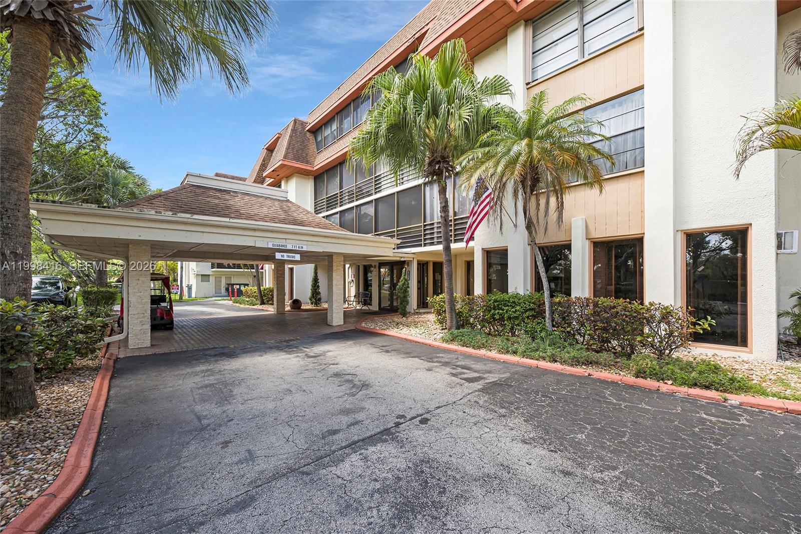 CEDAR GLENN CONDO APTS EA - Residential