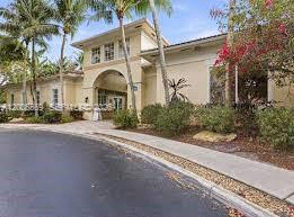 Photo of 2439 Centergate Dr #205, Miramar, FL 33025 (MLS # A12006569)
