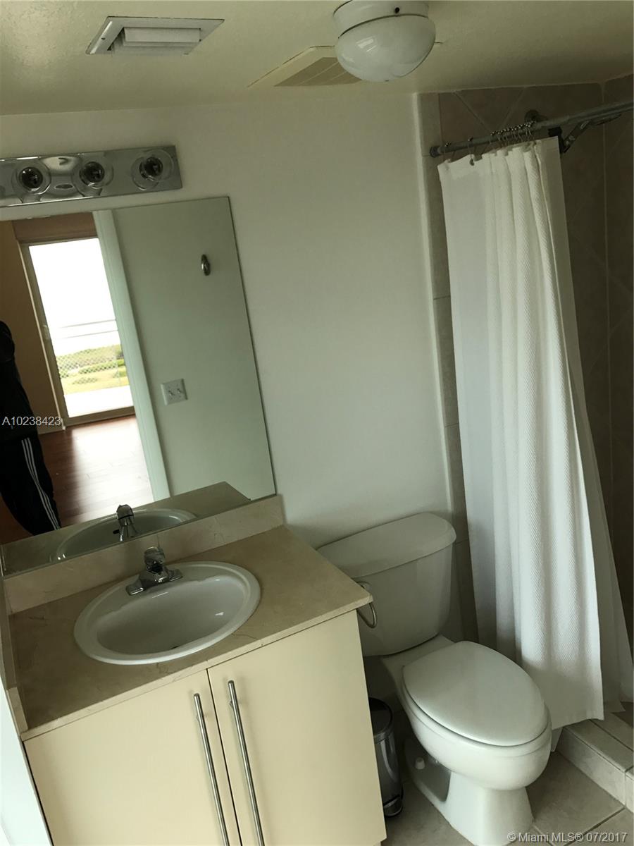 OCEANBLUE CONDO OF MIAMI - Residential Lease