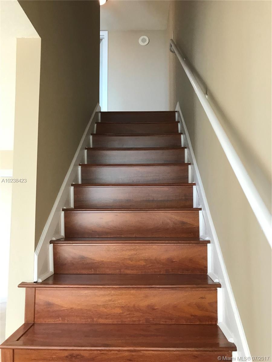 OCEANBLUE CONDO OF MIAMI - Residential Lease