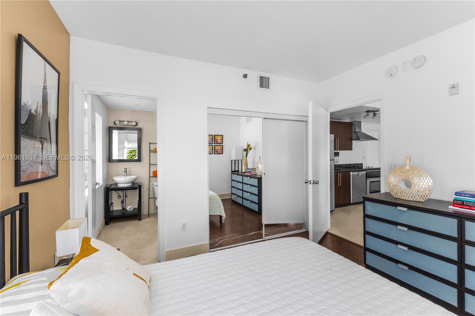 1300 PENNSYLVANIA CONDO - Residential