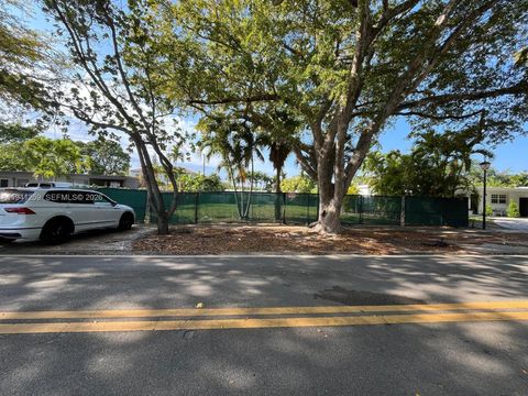 1920 Keystone Blvd North Miami FL 33181