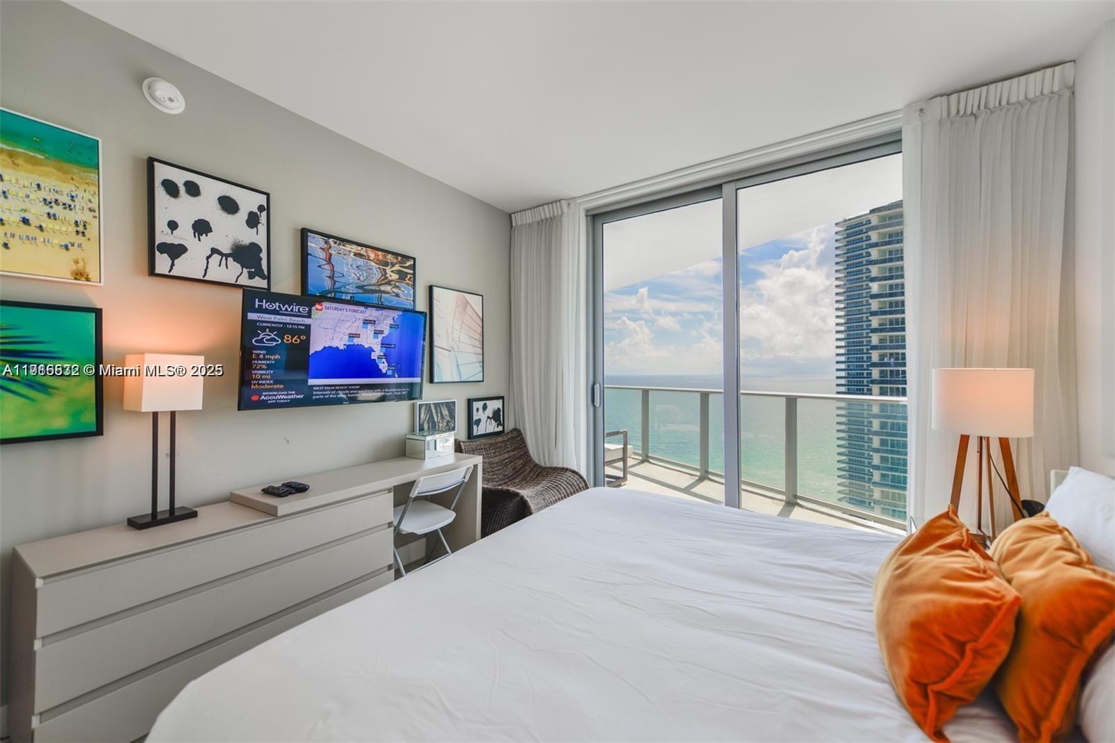 4111 S Ocean Dr 2711