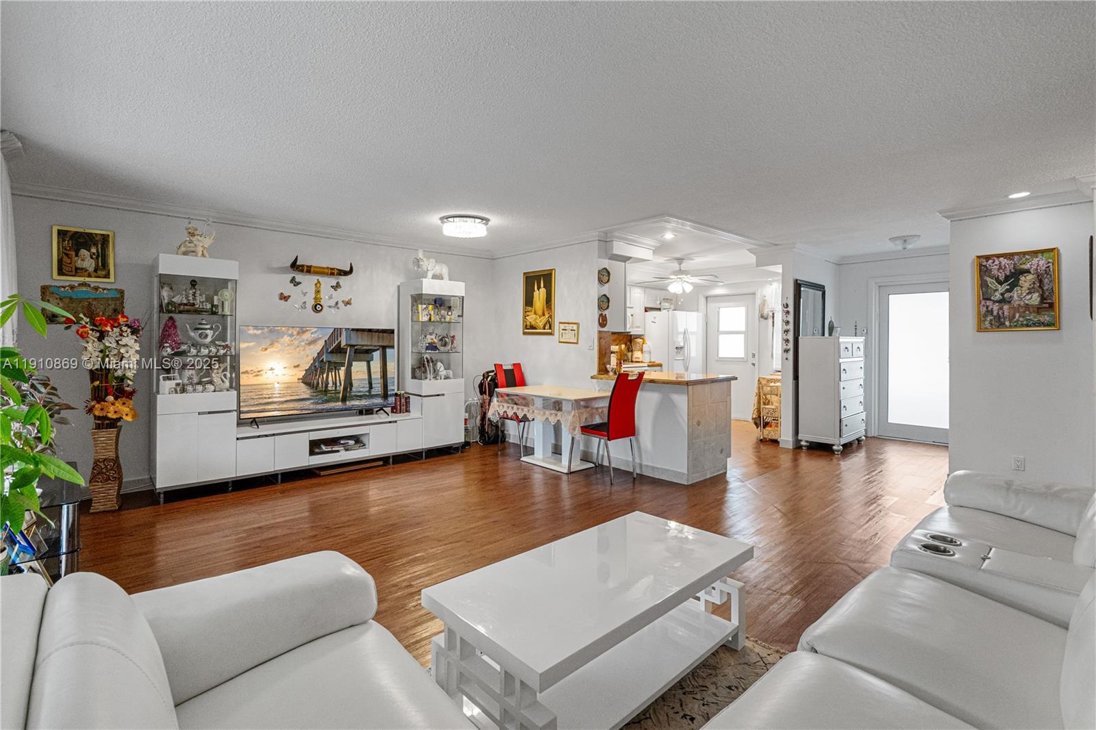 FAIRWAYS ROYALE CONDO - Residential