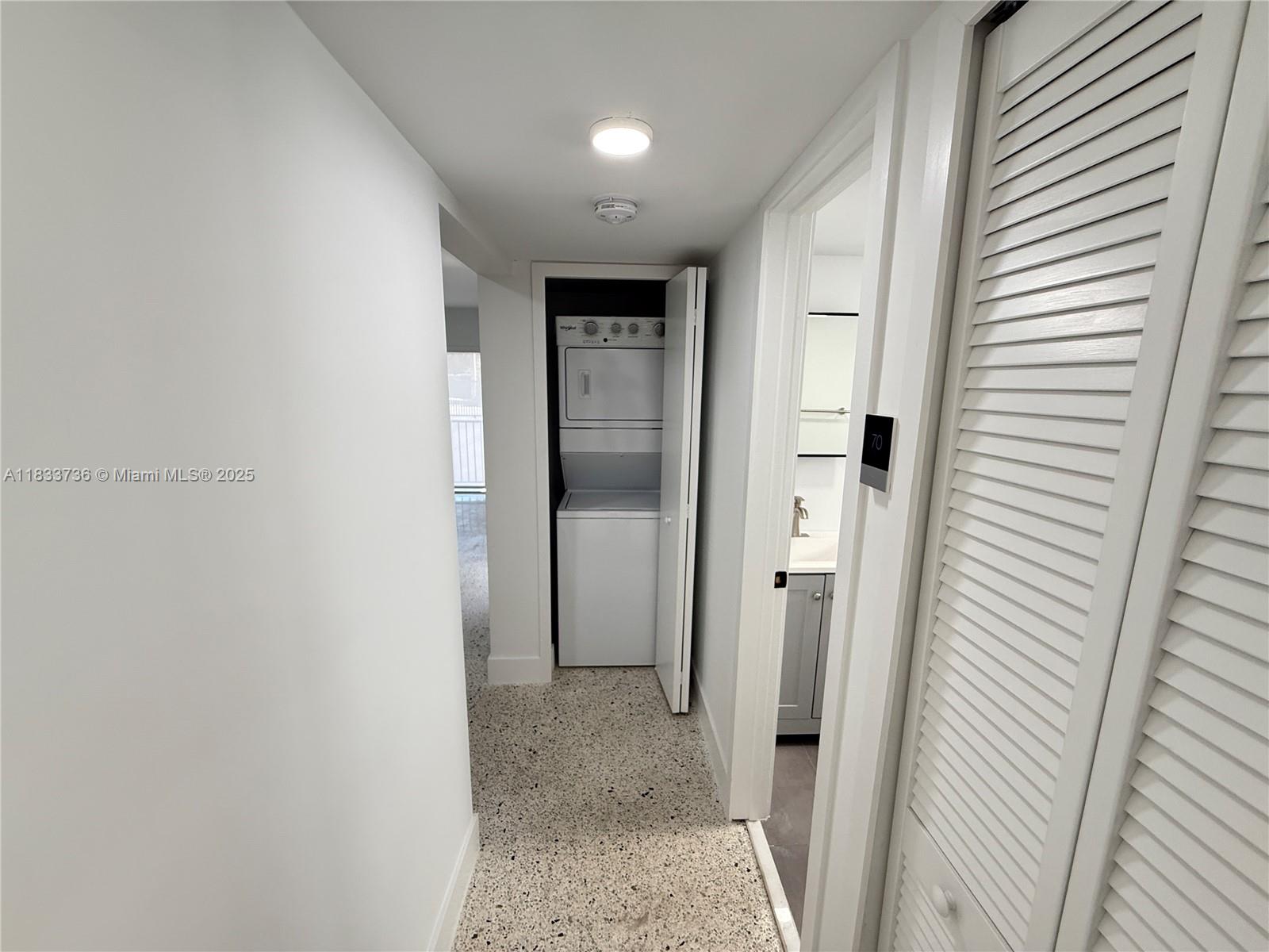 180 NE 57th St 7
