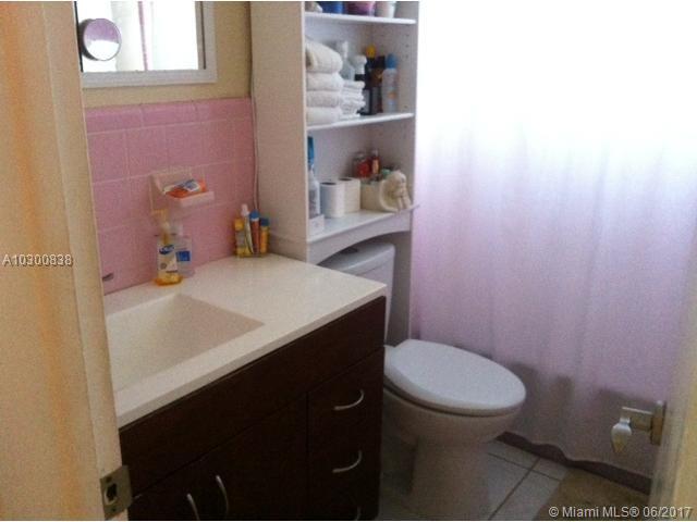 BISCAYNE BEACH SUB - Residential Lease