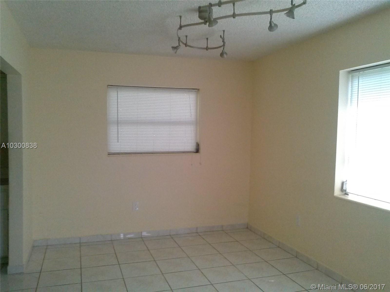 BISCAYNE BEACH SUB - Residential Lease