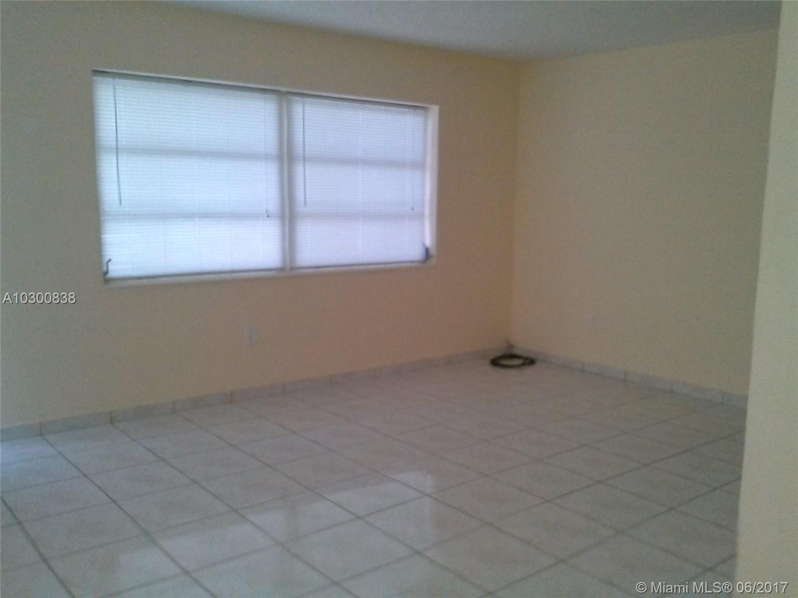 BISCAYNE BEACH SUB - Residential Lease