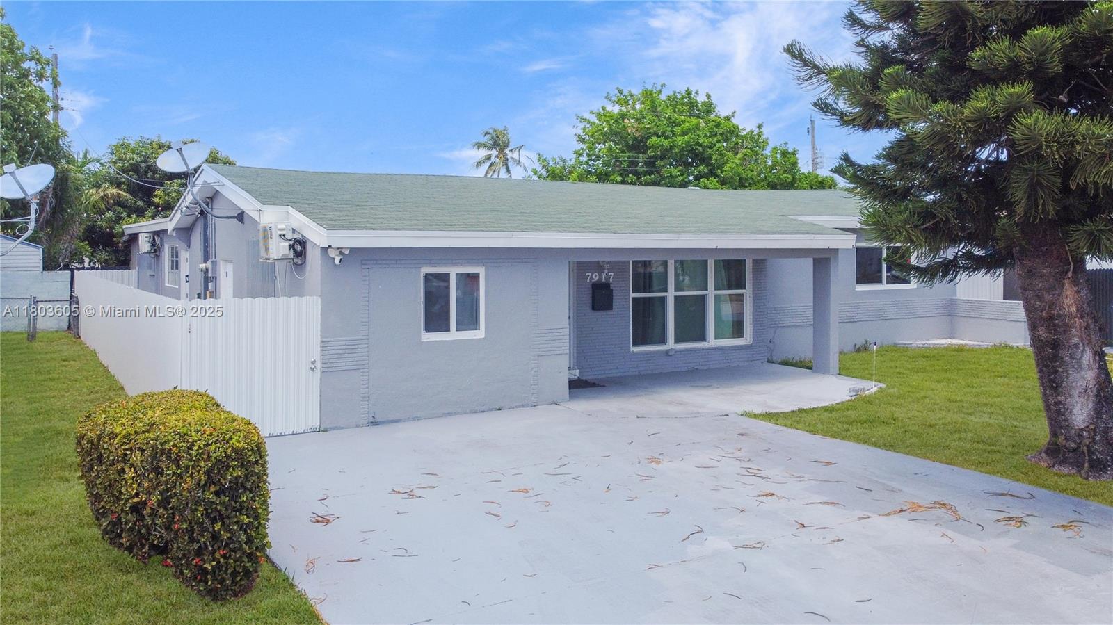 Property for Sale at 7917 Kismet St, Miramar, Broward County, Florida - Bedrooms: 3 
Bathrooms: 2  - $640,000