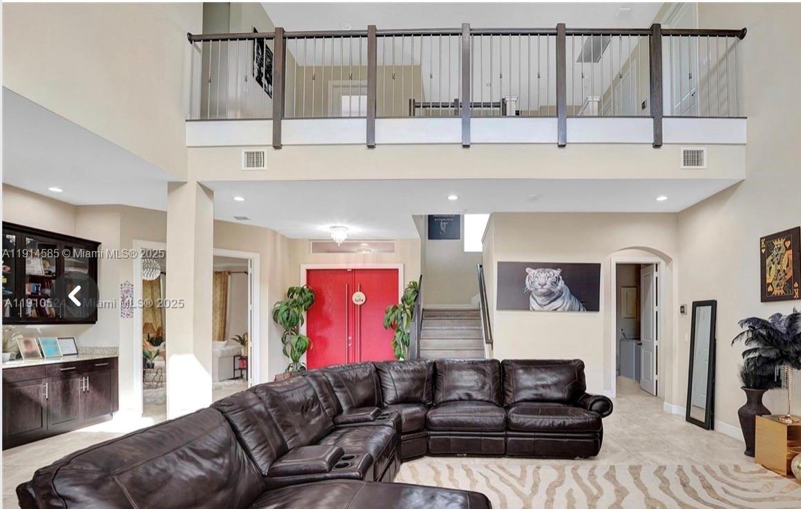 STILLWATER SHORES - Residential Lease