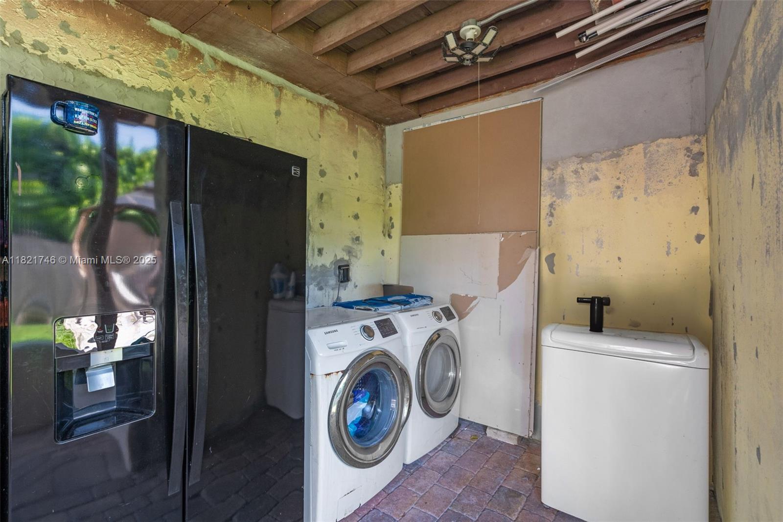 DRIFTWOOD ACRES NO 17 - Residential