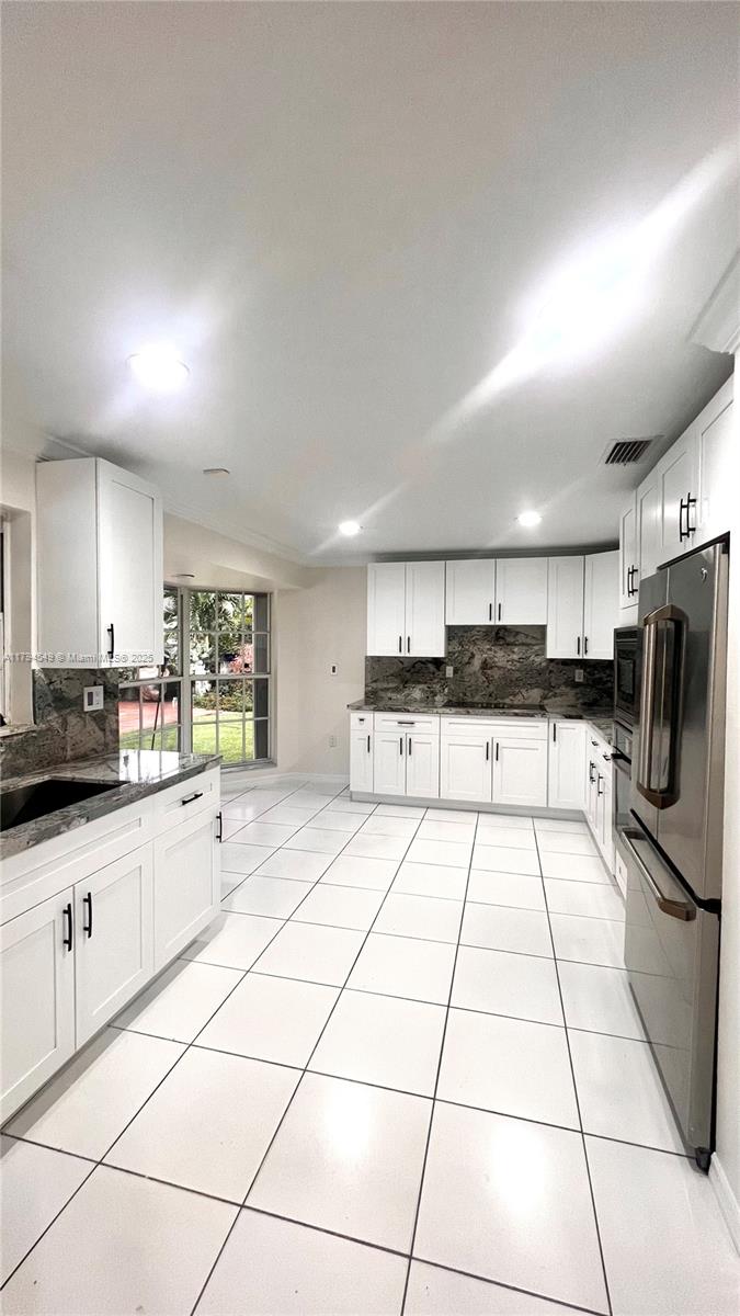 8820 SW 57th St 8820