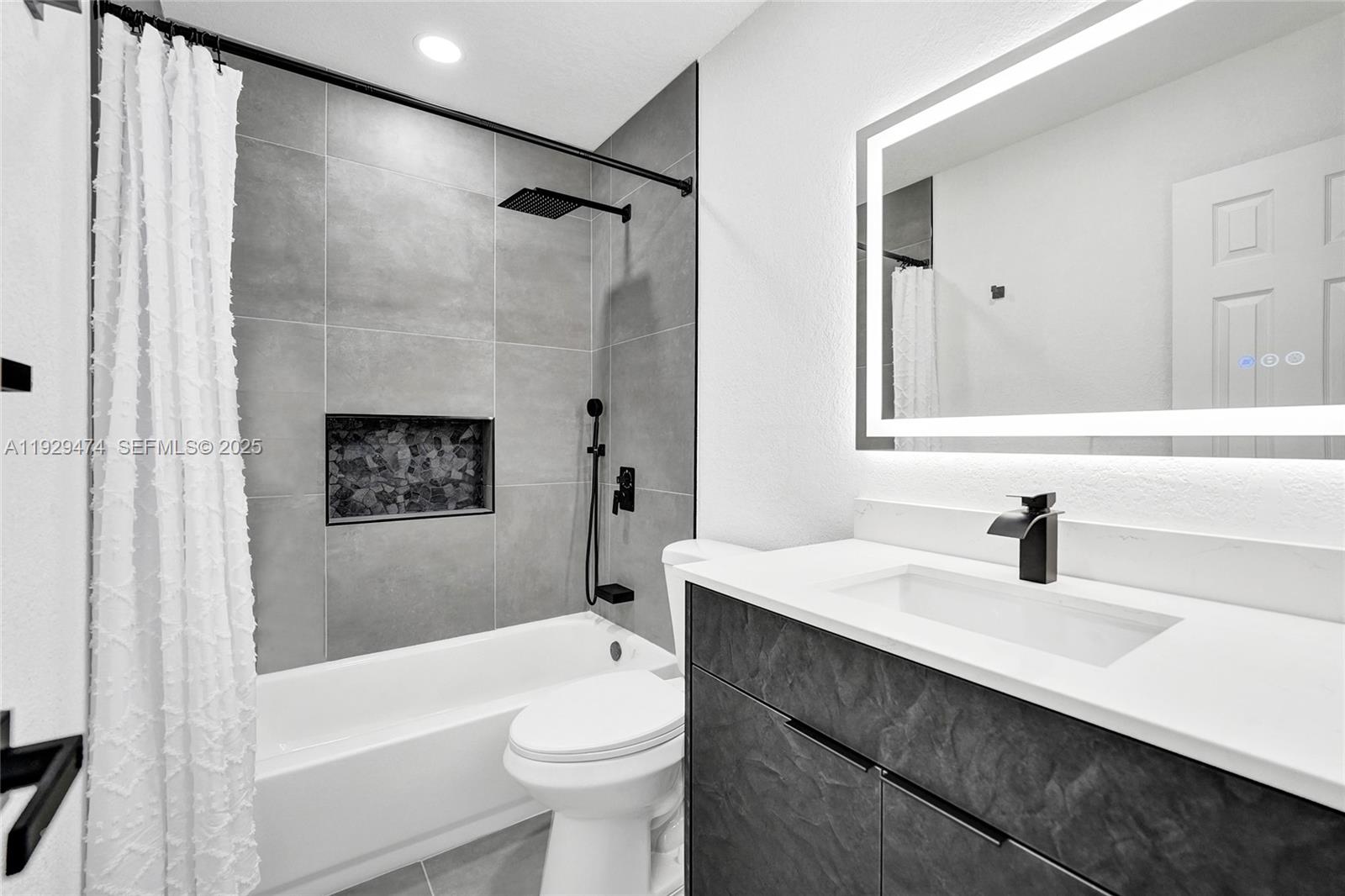 FAIRMONT - Residential