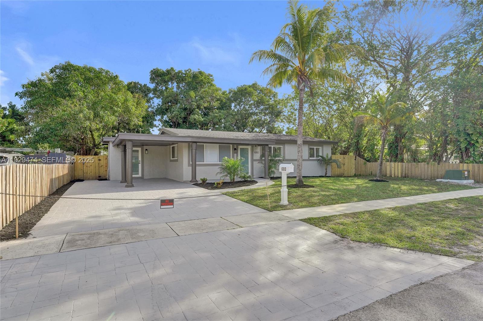 FAIRMONT - Residential