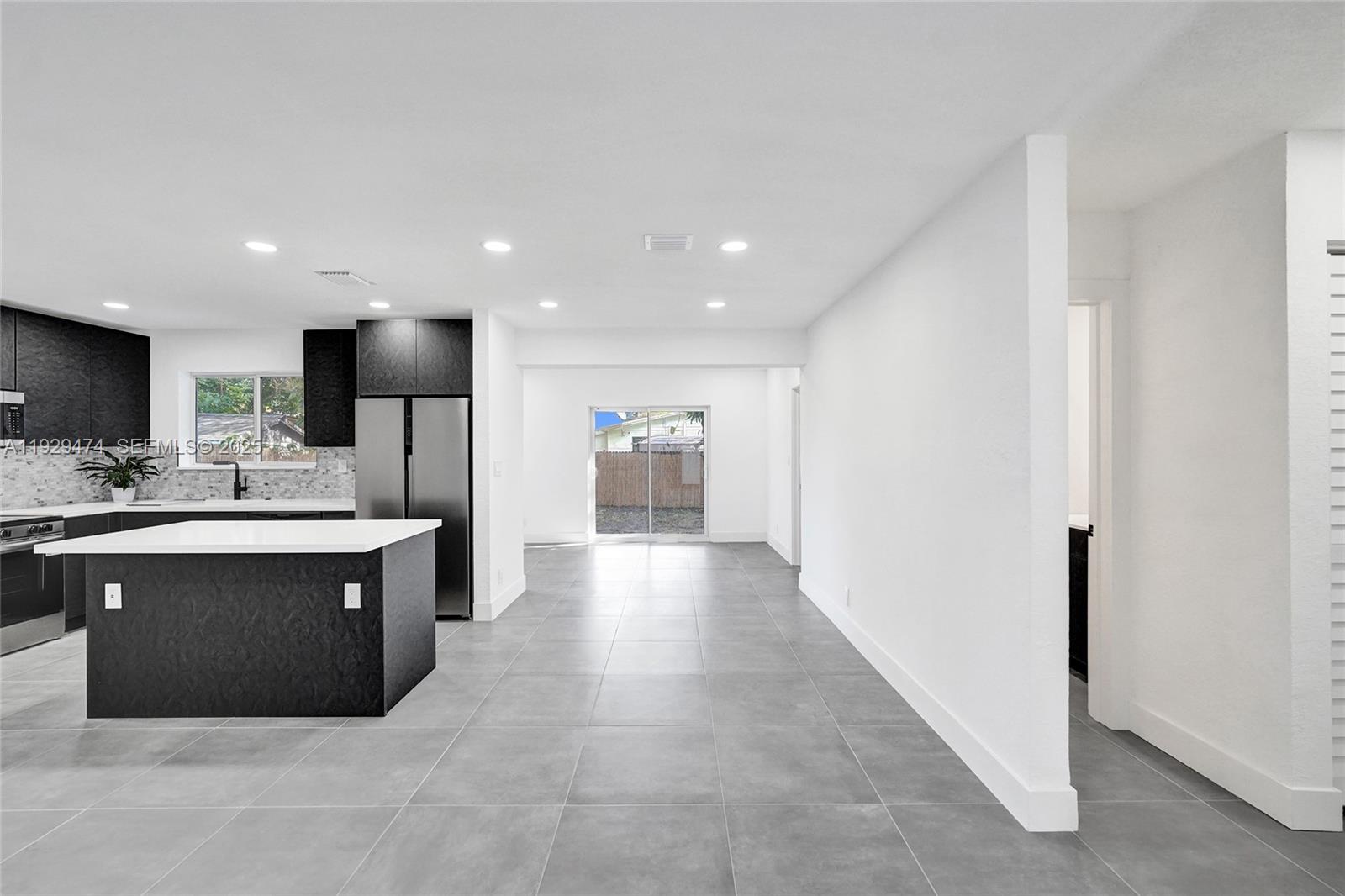 FAIRMONT - Residential