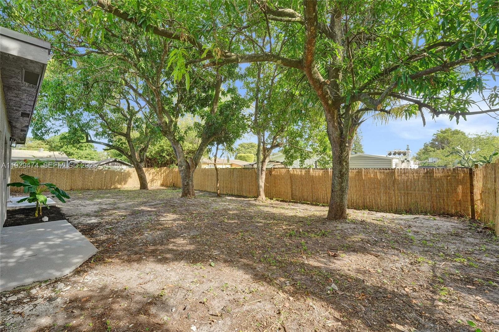 FAIRMONT - Residential