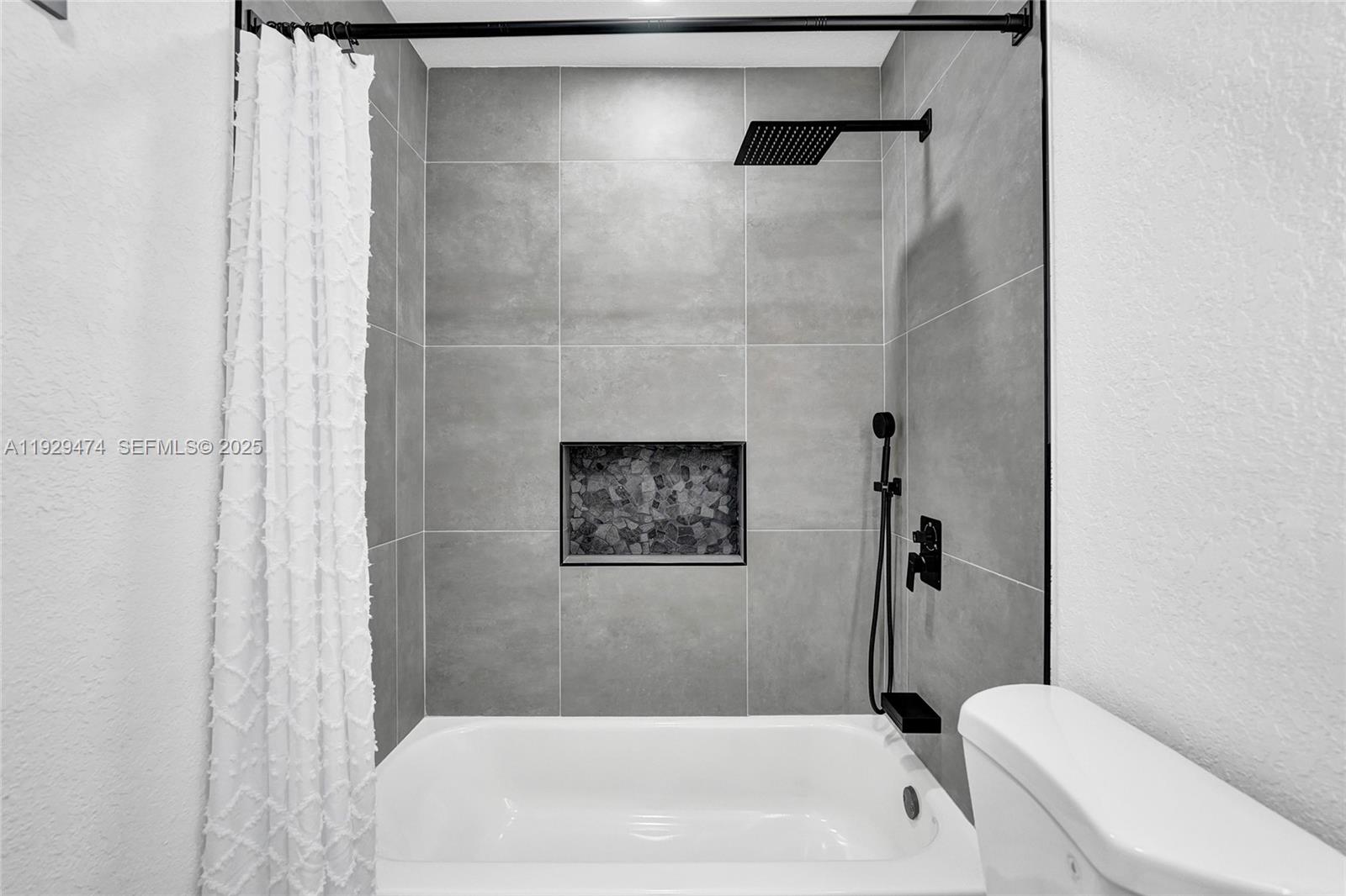 FAIRMONT - Residential