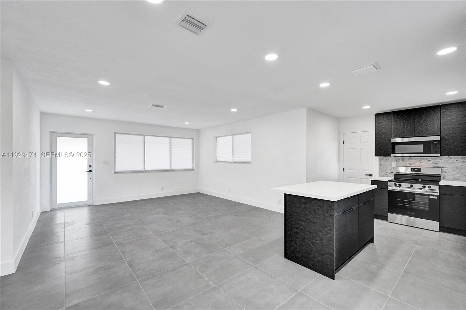 FAIRMONT - Residential