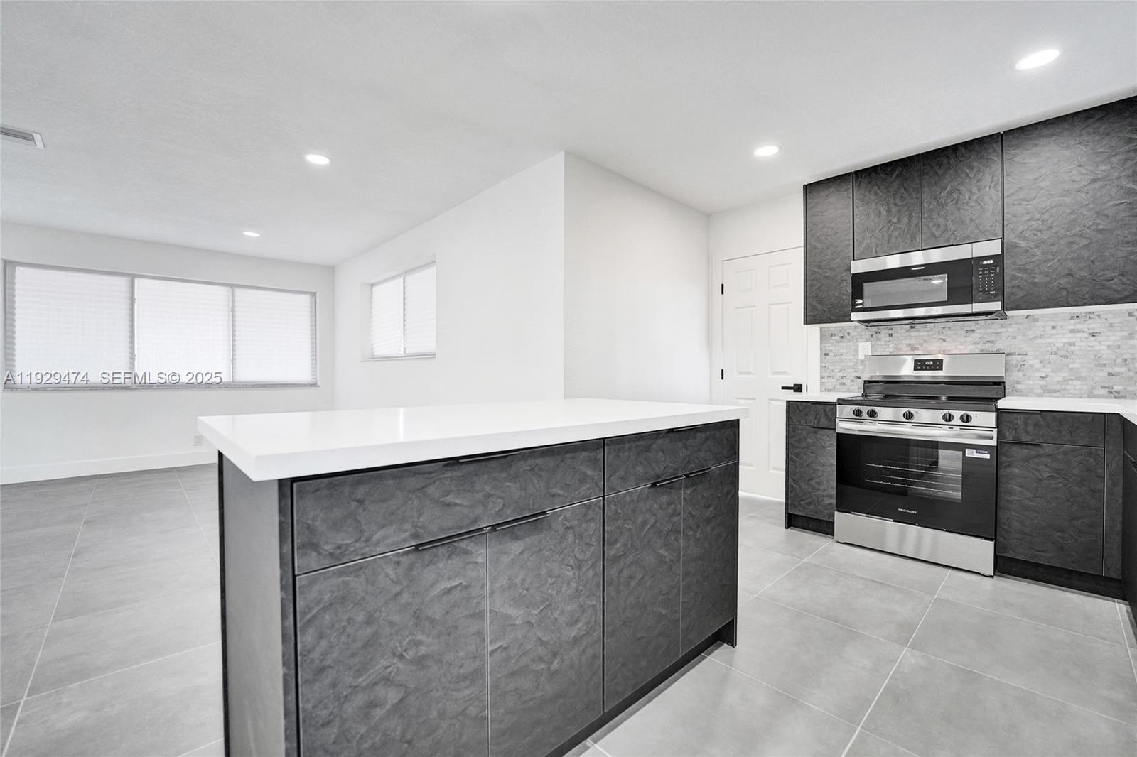 FAIRMONT - Residential