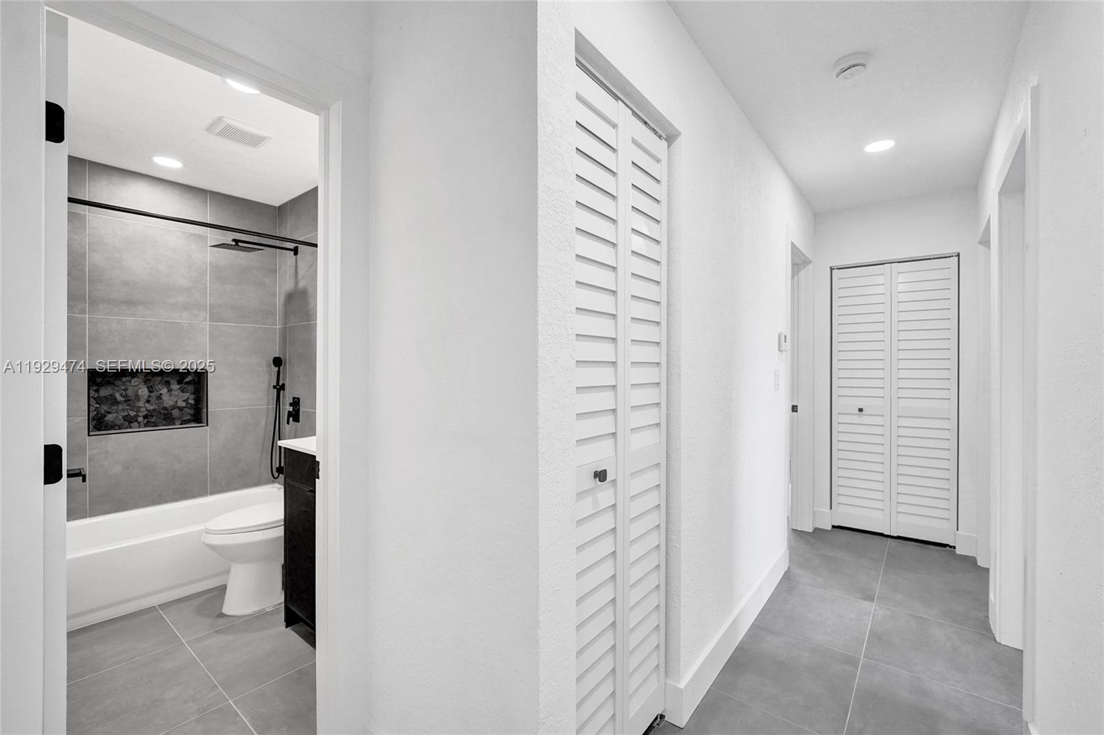 FAIRMONT - Residential