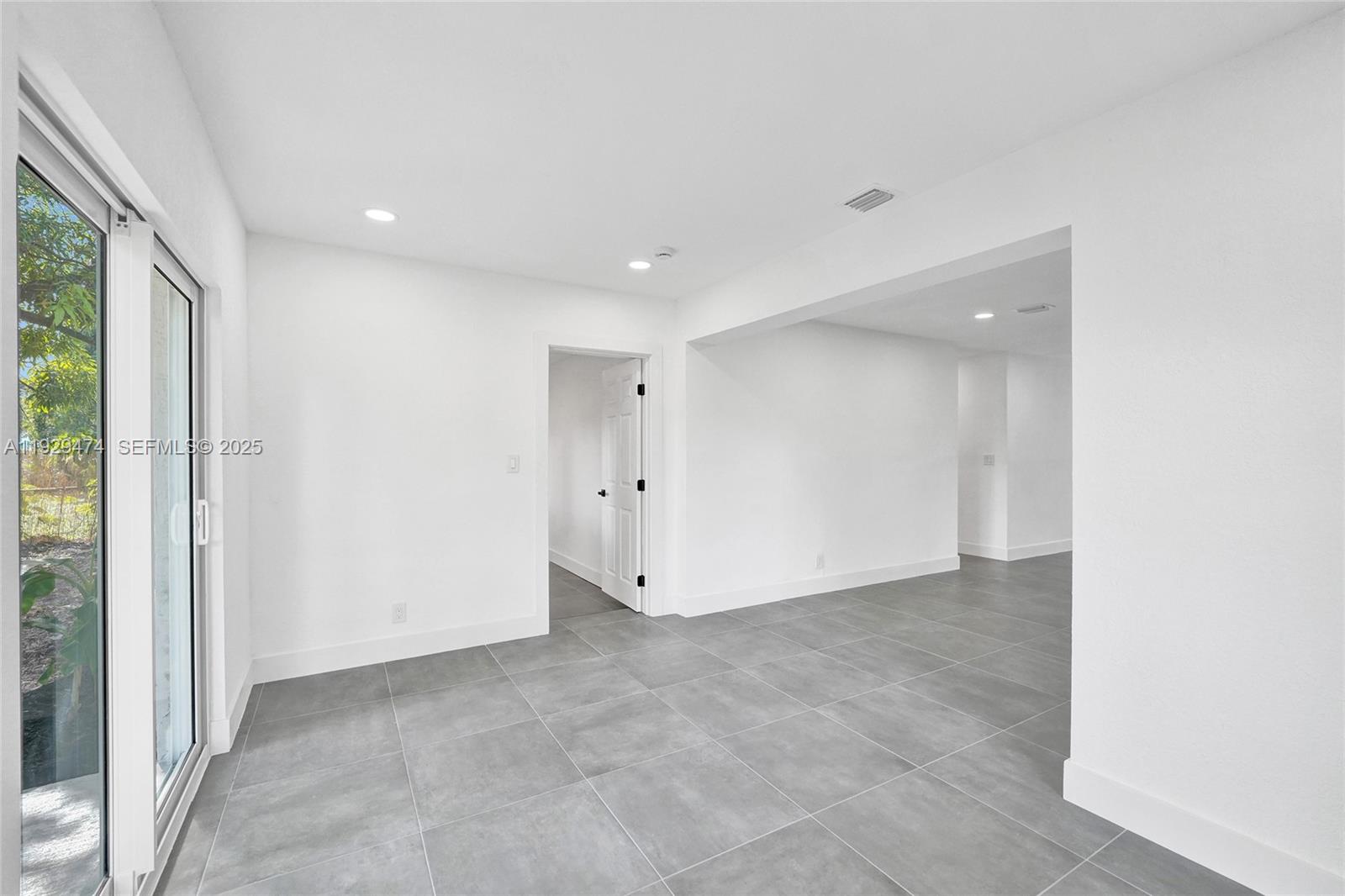 FAIRMONT - Residential