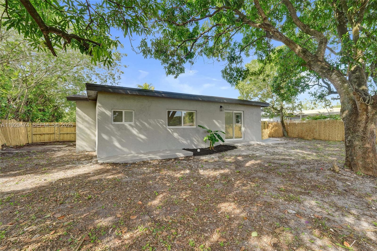 FAIRMONT - Residential