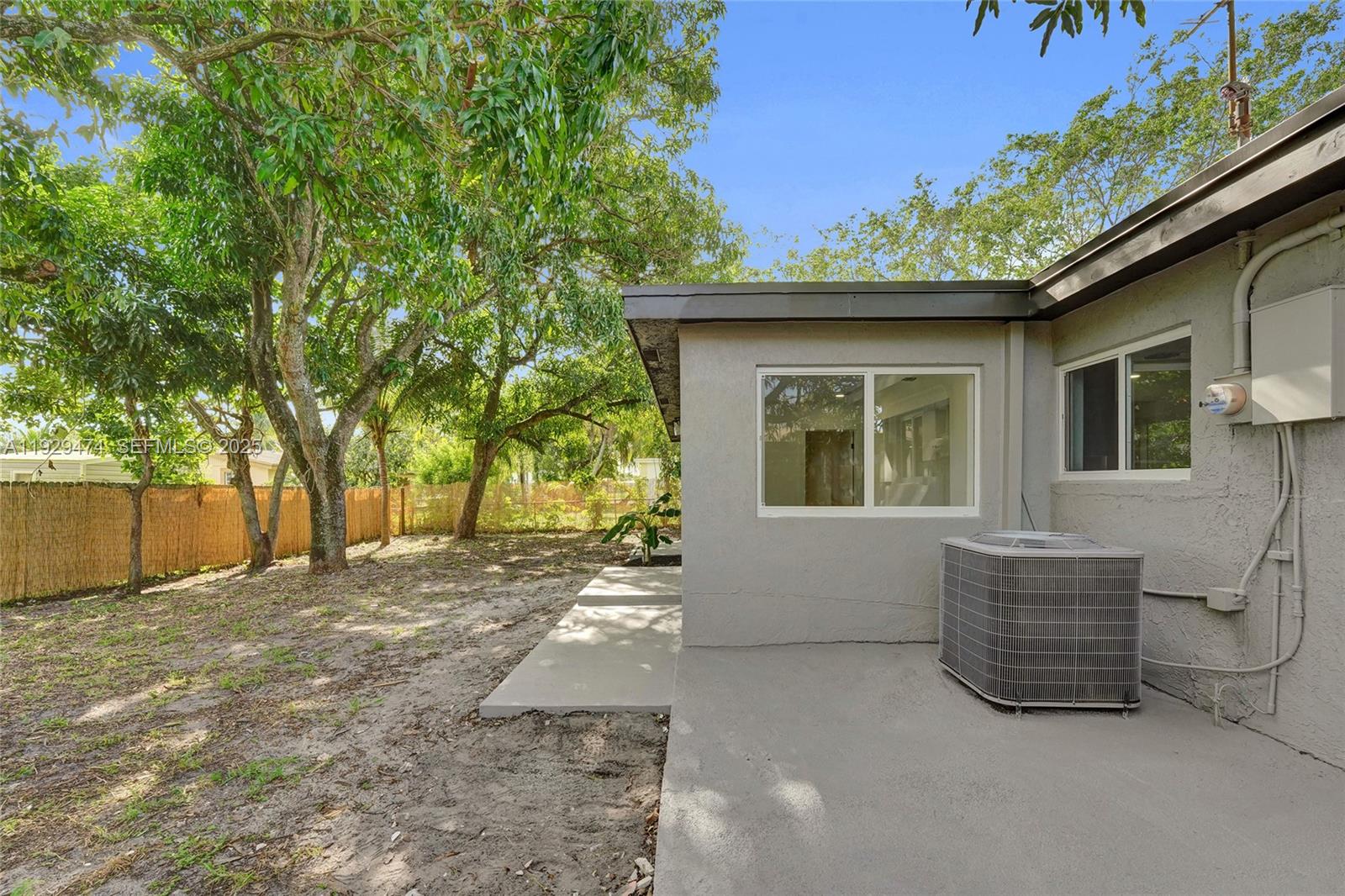 FAIRMONT - Residential