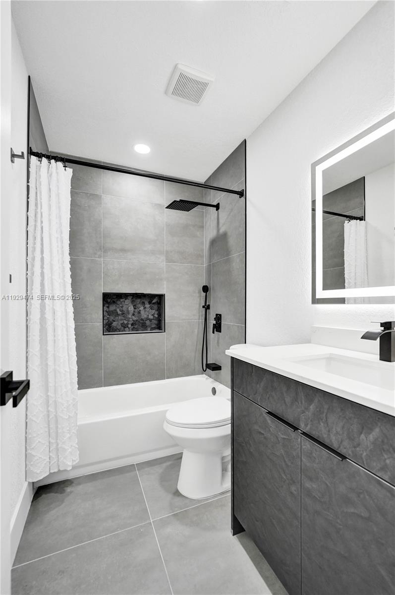 FAIRMONT - Residential