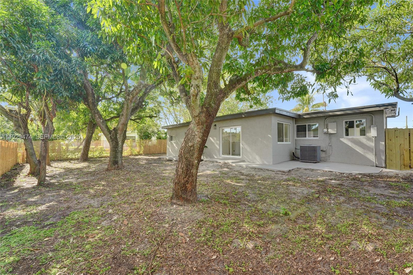 FAIRMONT - Residential