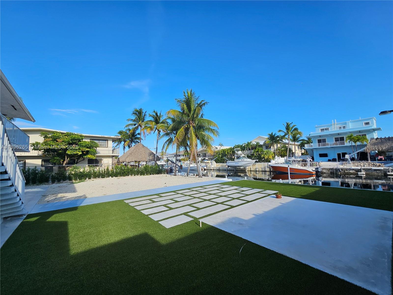 PORT LARGO 5TH ADD - Residential