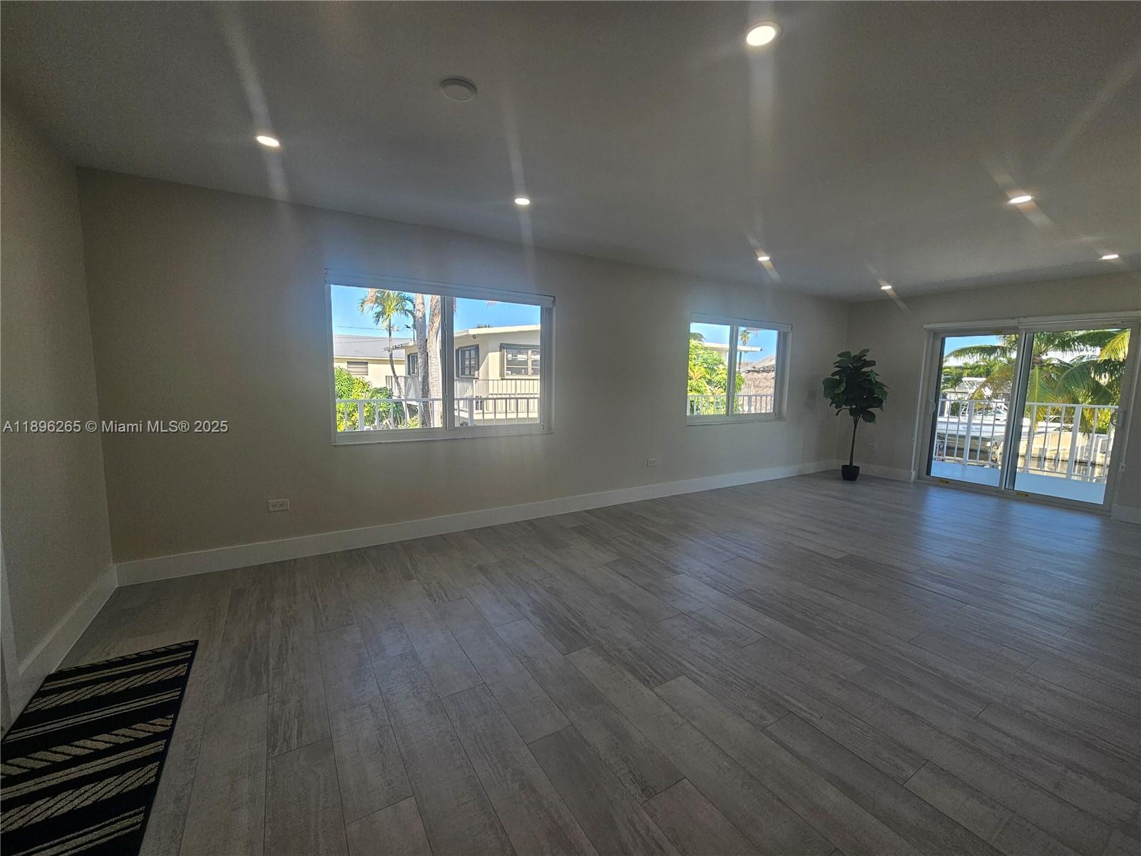 PORT LARGO 5TH ADD - Residential