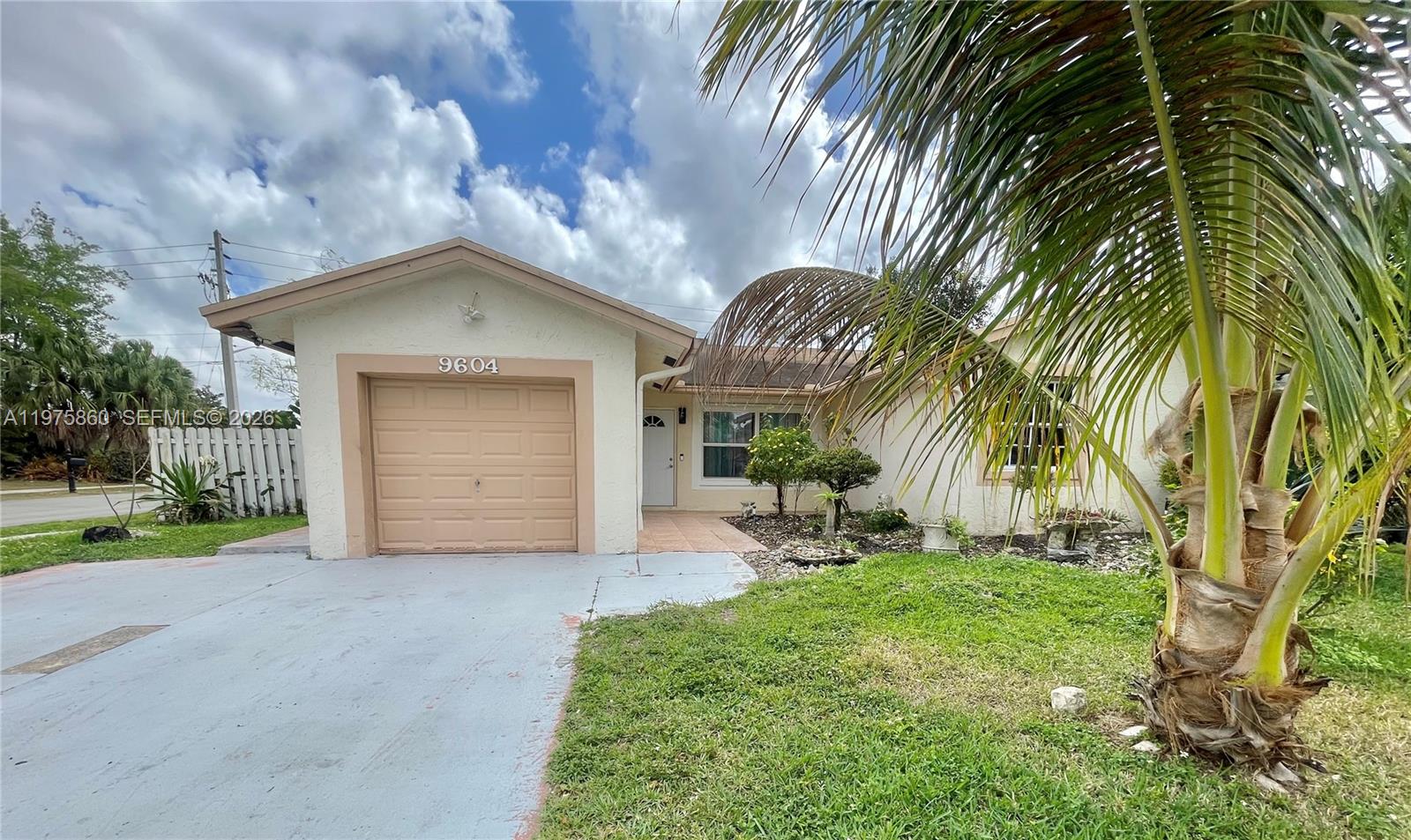 SPRINGTREE LAKES TR 32 - Residential