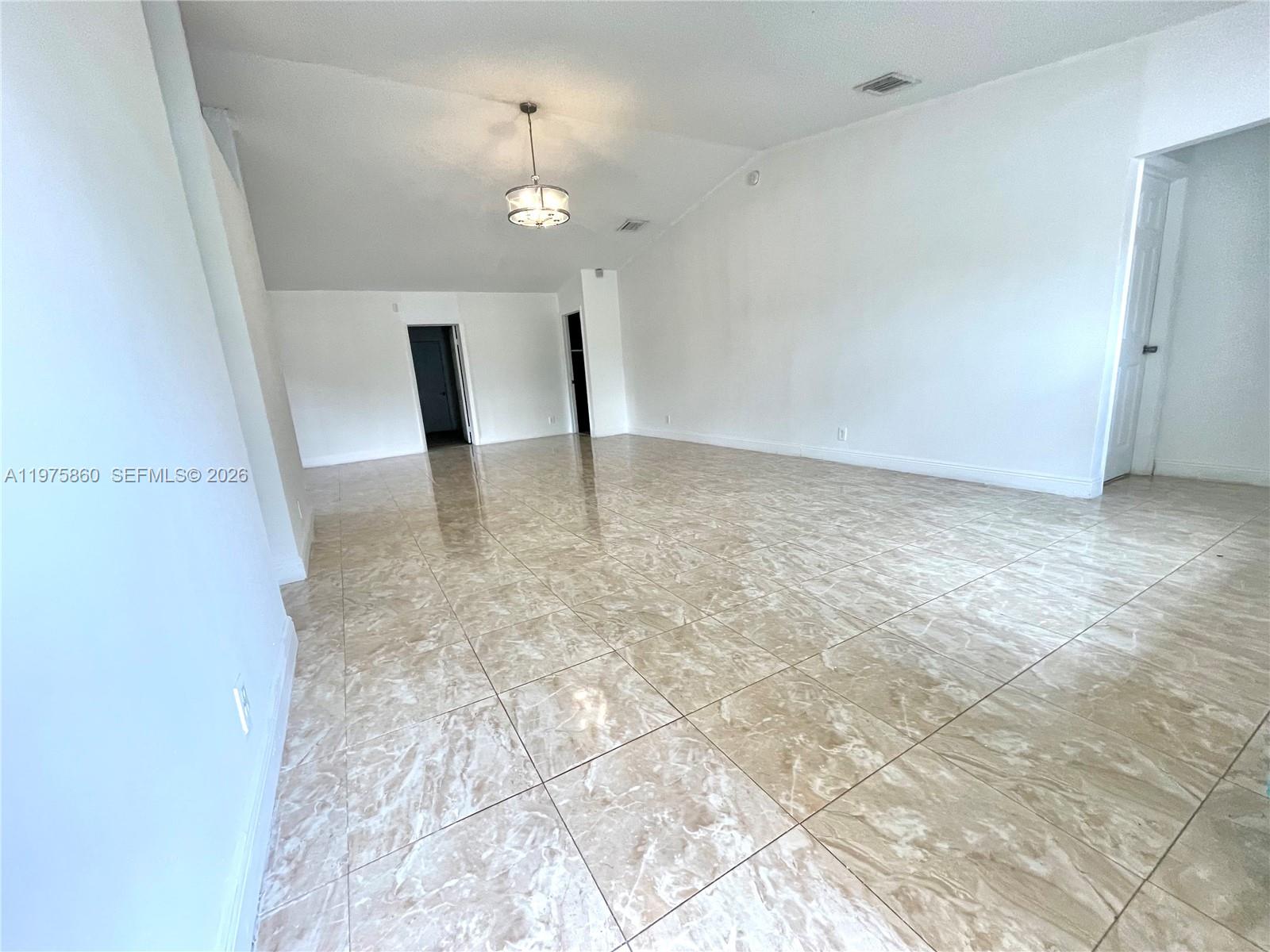 SPRINGTREE LAKES TR 32 - Residential