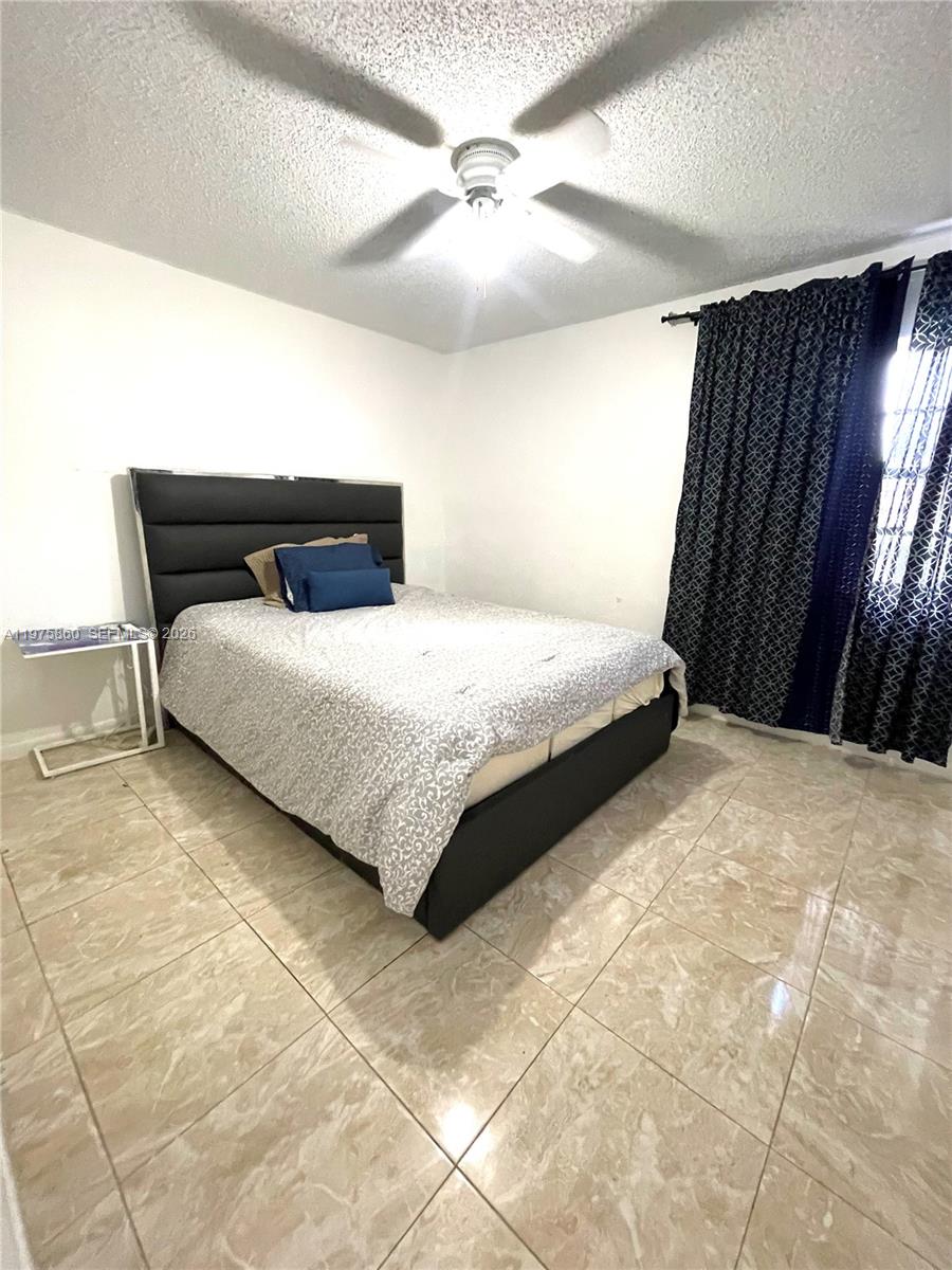 SPRINGTREE LAKES TR 32 - Residential