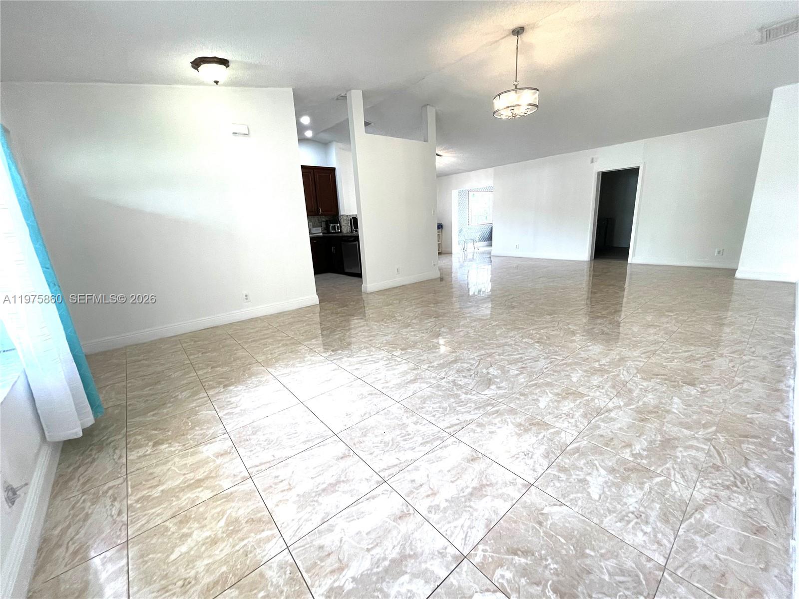 SPRINGTREE LAKES TR 32 - Residential