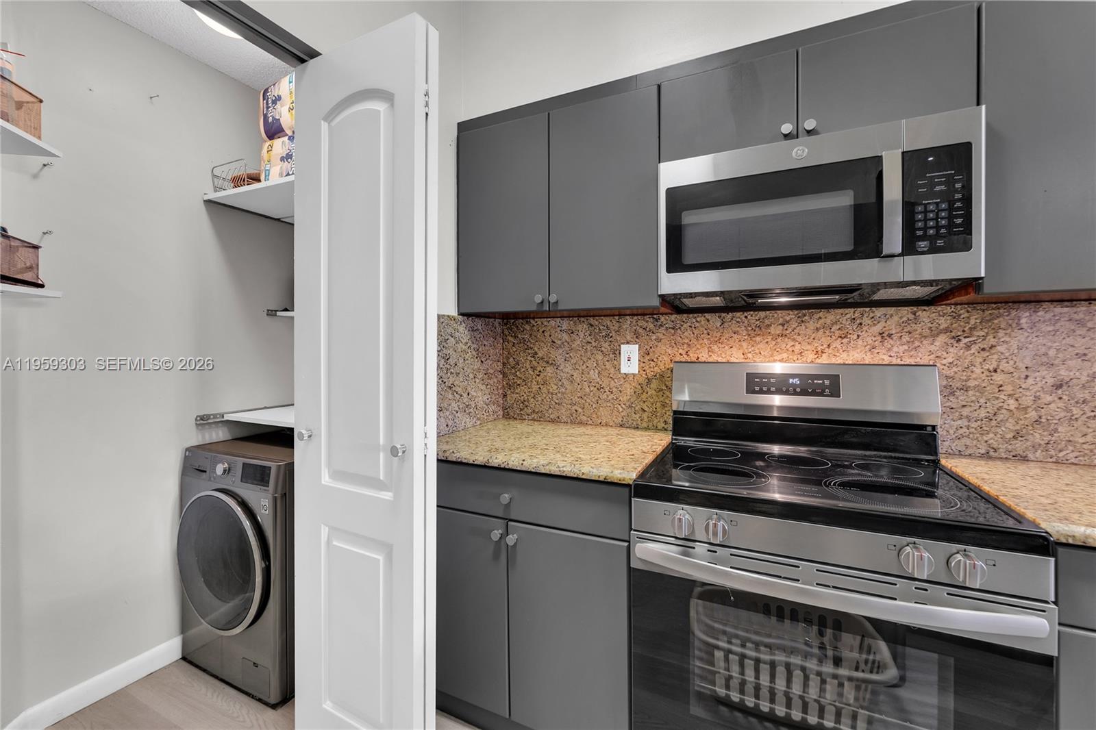 8816 Collins Ave 206