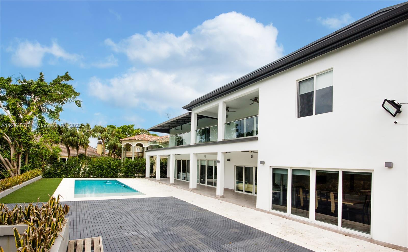 AMEND PLAT OF A PORT DORA - Residential