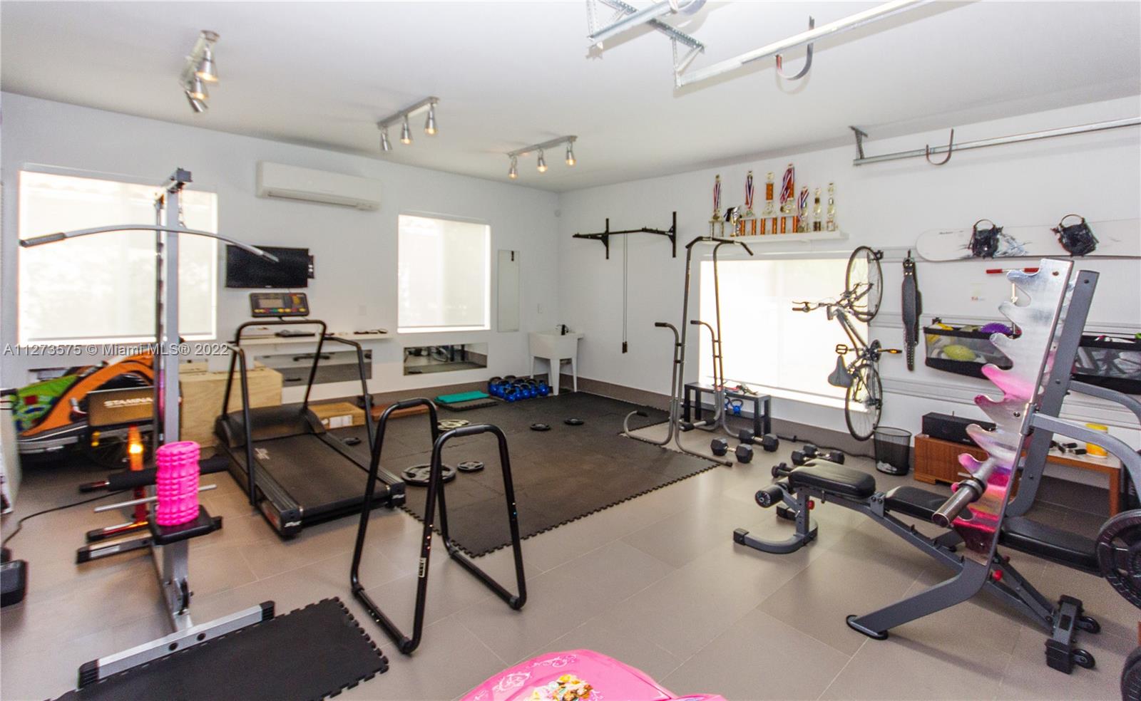 AMEND PLAT OF A PORT DORA - Residential