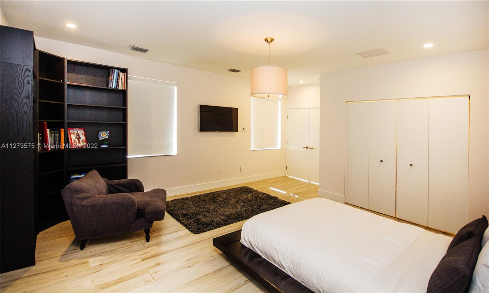 AMEND PLAT OF A PORT DORA - Residential