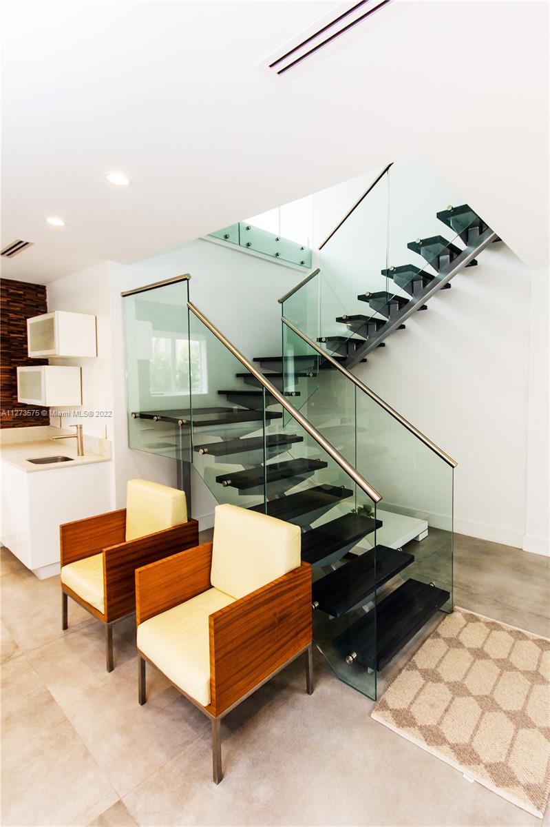 AMEND PLAT OF A PORT DORA - Residential