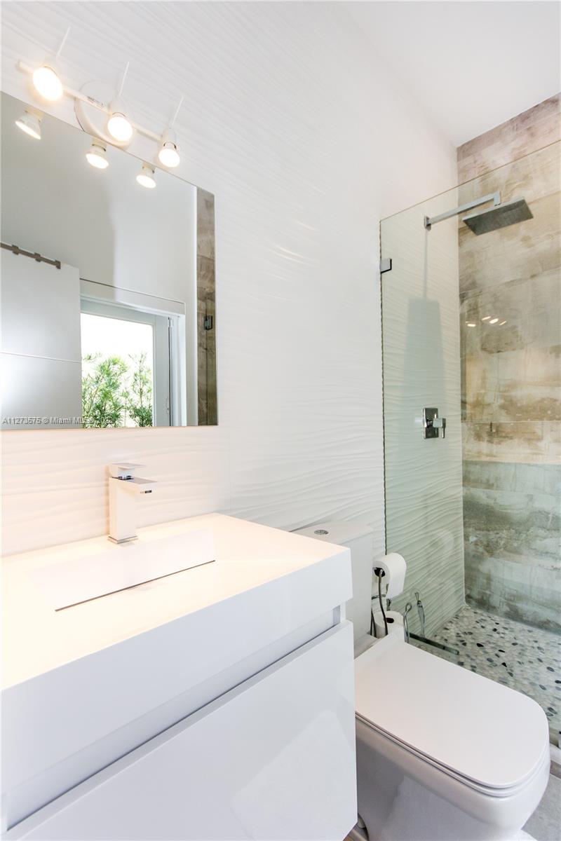 AMEND PLAT OF A PORT DORA - Residential