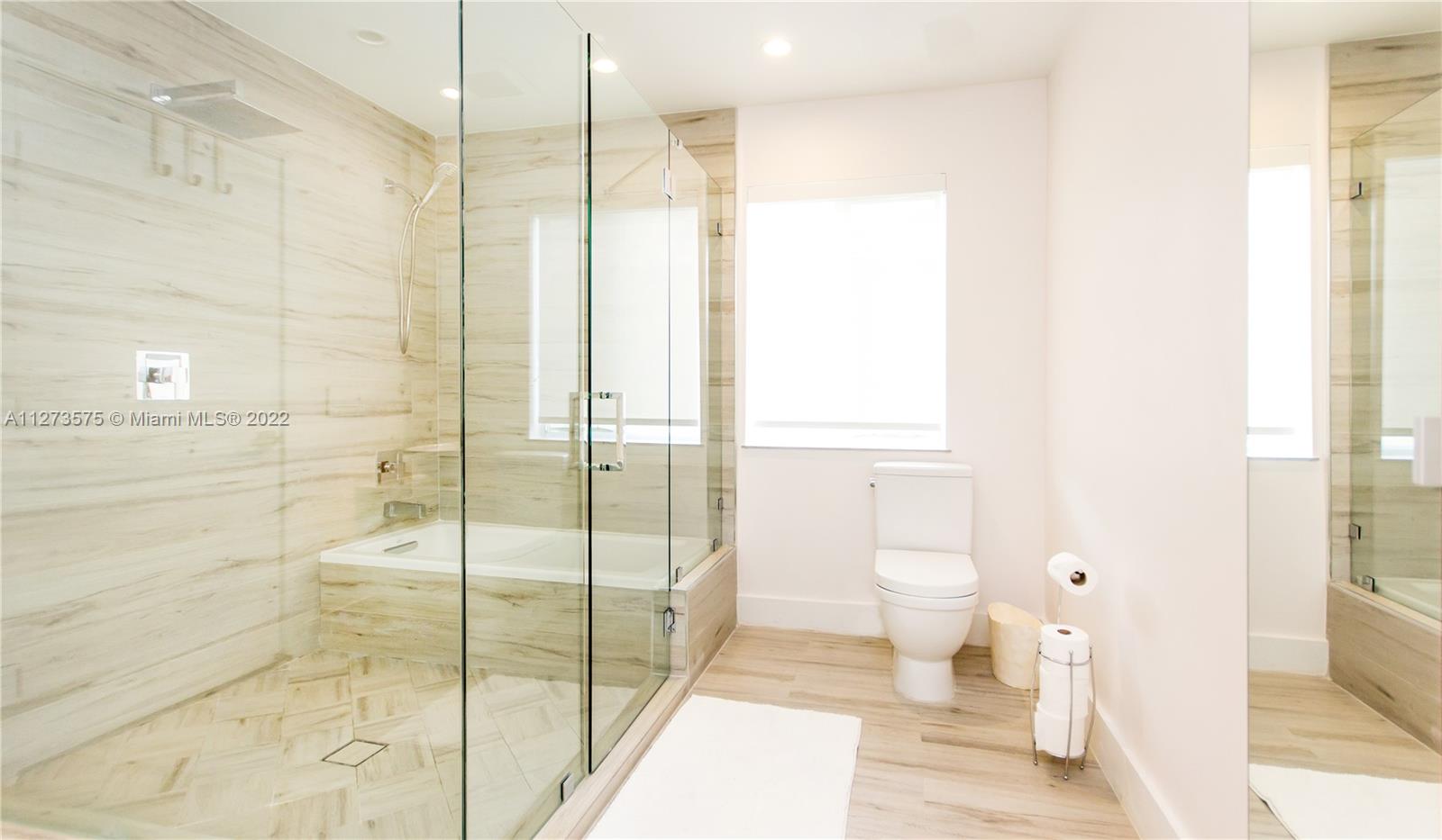 AMEND PLAT OF A PORT DORA - Residential