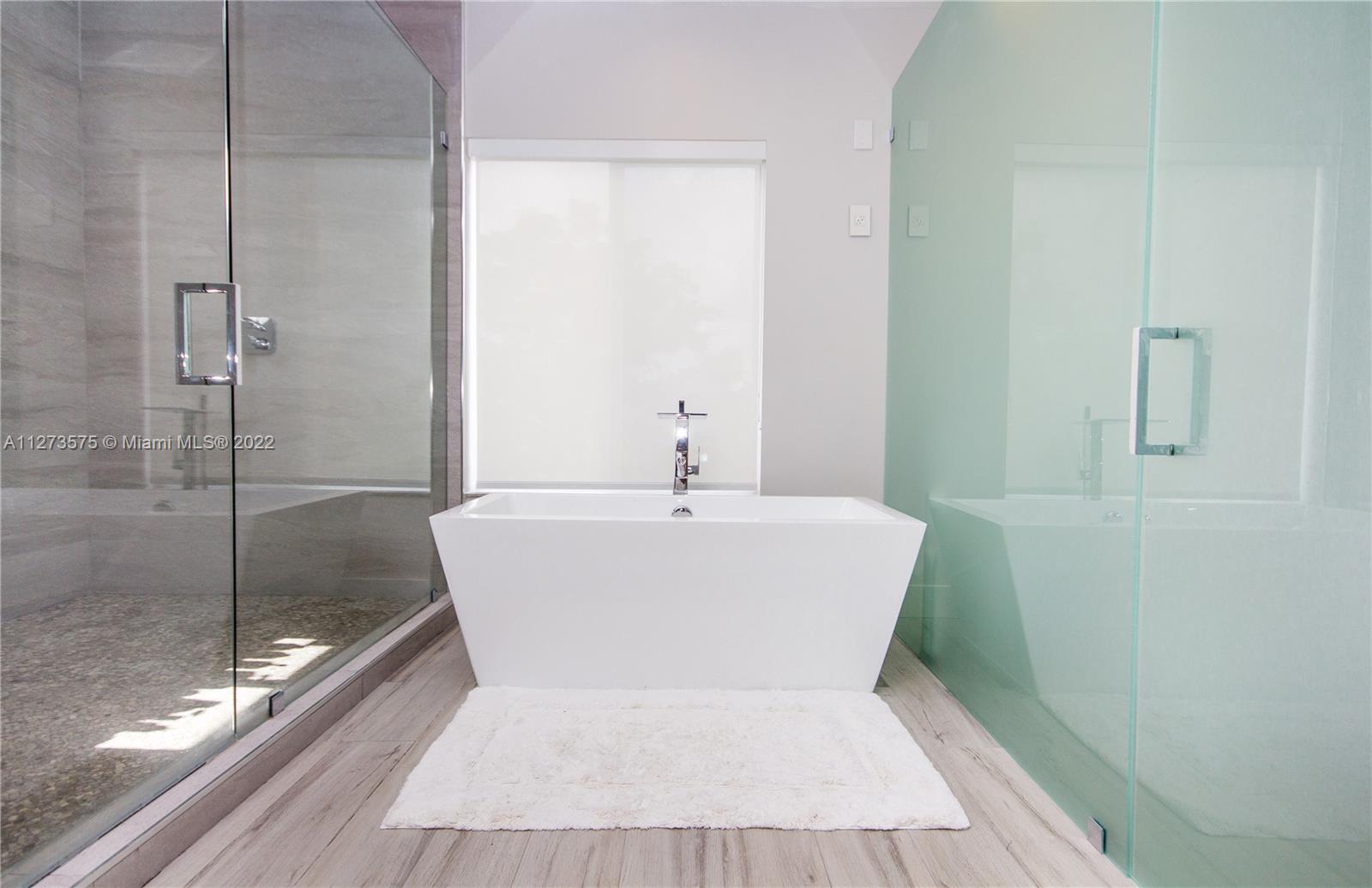 AMEND PLAT OF A PORT DORA - Residential