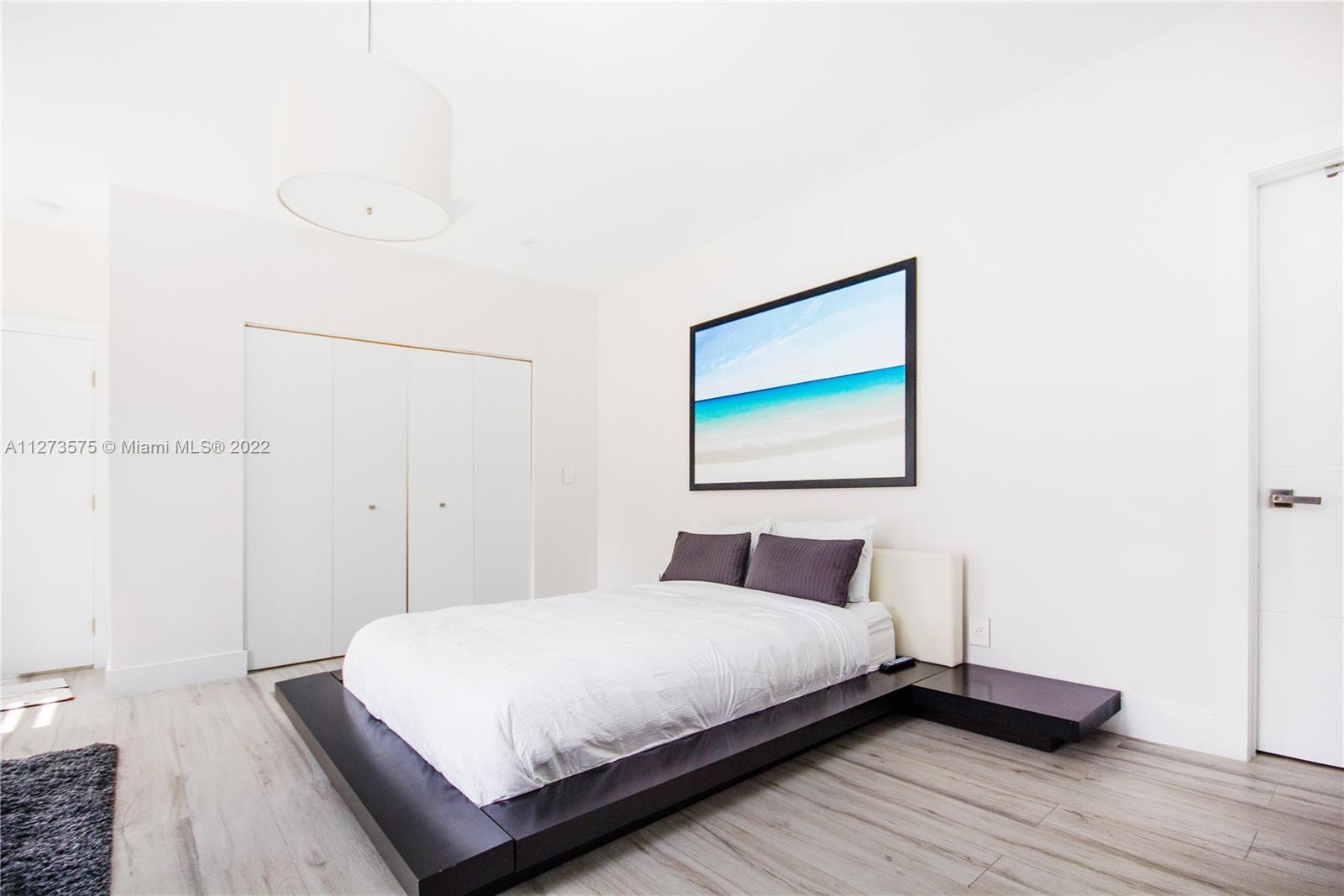 AMEND PLAT OF A PORT DORA - Residential