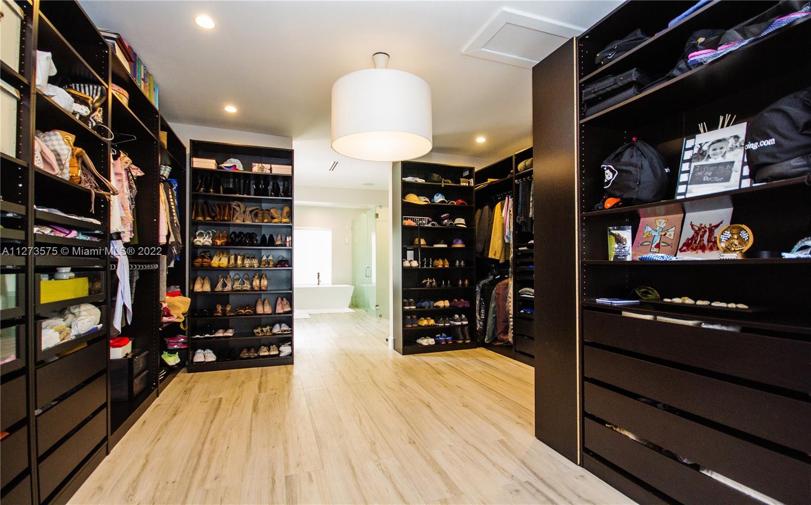 AMEND PLAT OF A PORT DORA - Residential