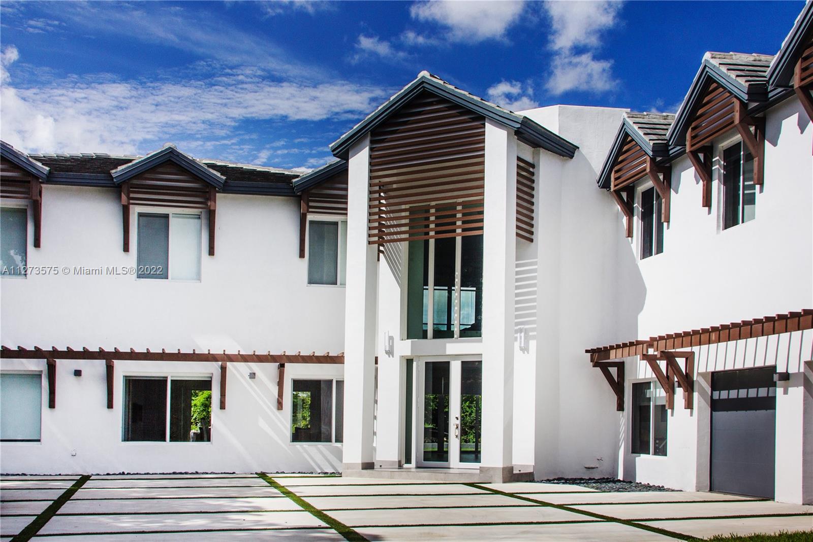 AMEND PLAT OF A PORT DORA - Residential