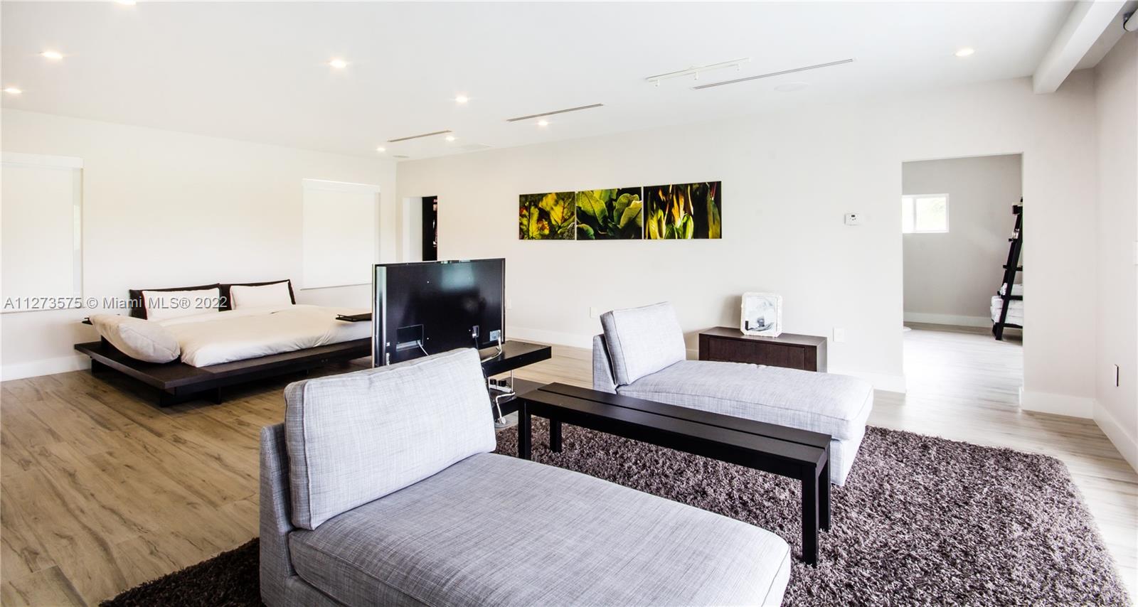 AMEND PLAT OF A PORT DORA - Residential