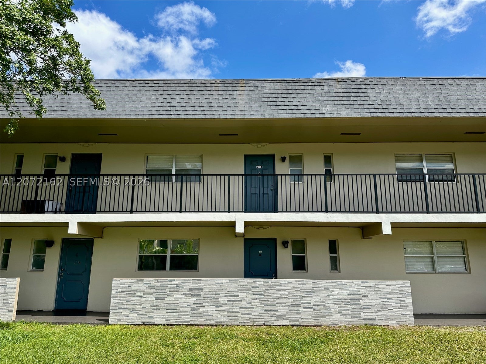 7901 S Colony Cir S 104
